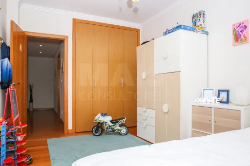 Apartamento T3 com box Póvoa de Santa Iria