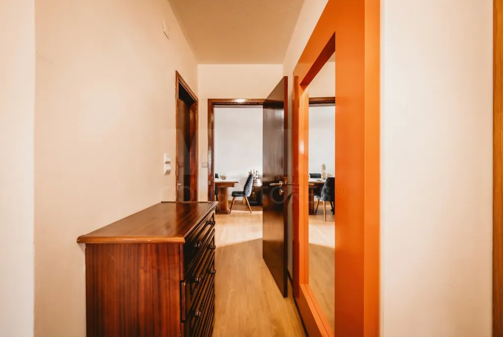 Apartamento T3 - Santo António dos Cavaleiros - Zona do Hospital Beatriz Ângelo
