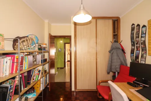 Apartamento T3 em Alhandra