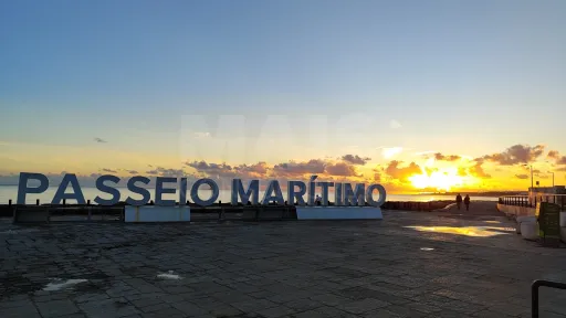 T3 Remodelado Algés na Calçada do Rio