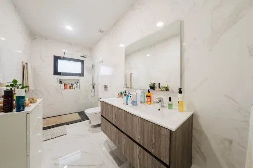 Moradia T3 Térrea Moderna em terreno c/ 2.610m2