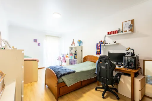 Apartamento T2 com garagem