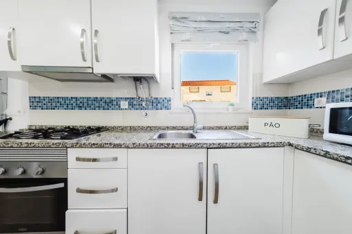 Moradia T1+3 na praia de São Martinho do Porto