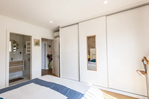 Moradia T3 térrea de Arquitectura Contemporânea