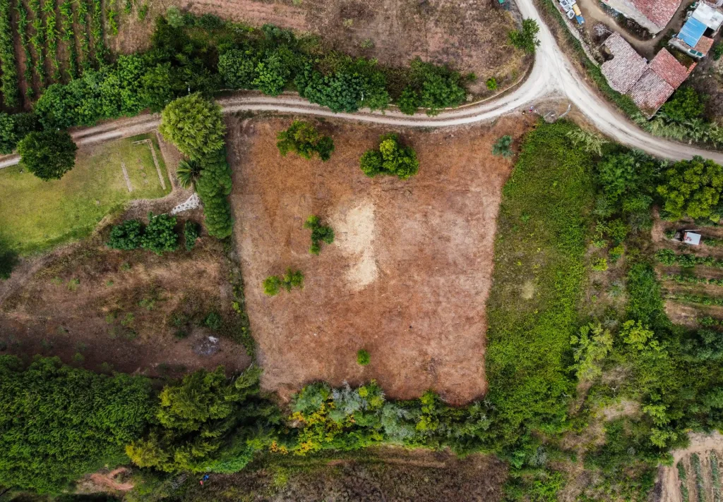 Urban land for construction in Fanadia