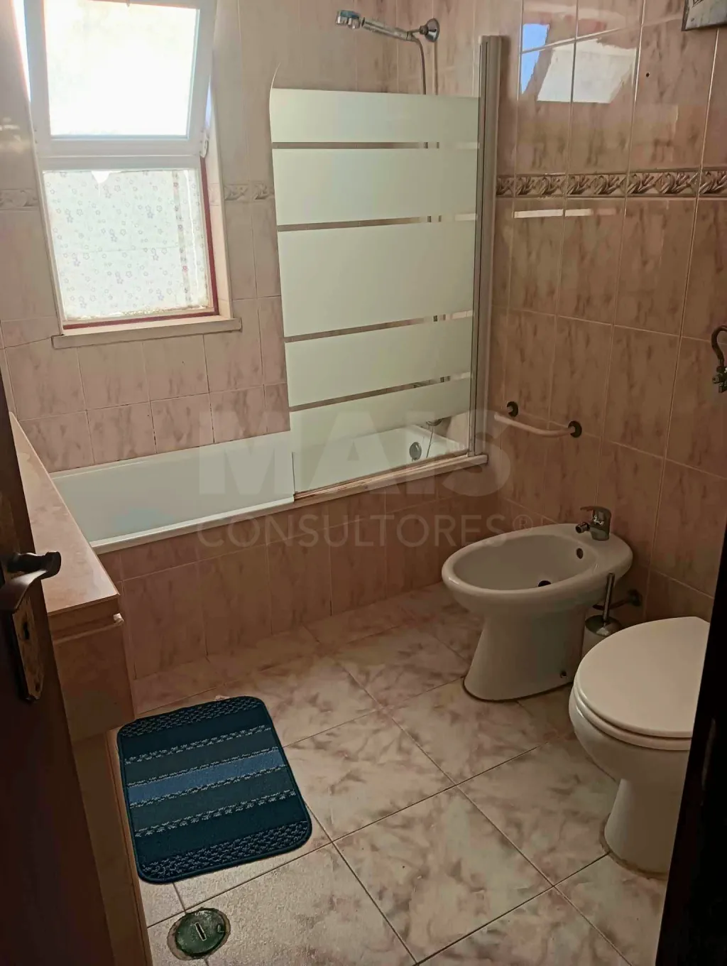 Moradia T3 Duplex com Jardim e Churrasqueira em Porto Covo