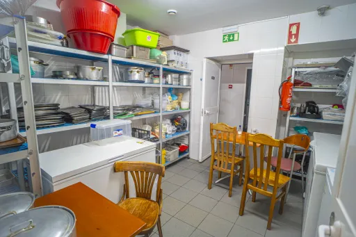 Trespasse de Emblemático Restaurante e Pastelaria no Coração de Vila Franca de Xira
