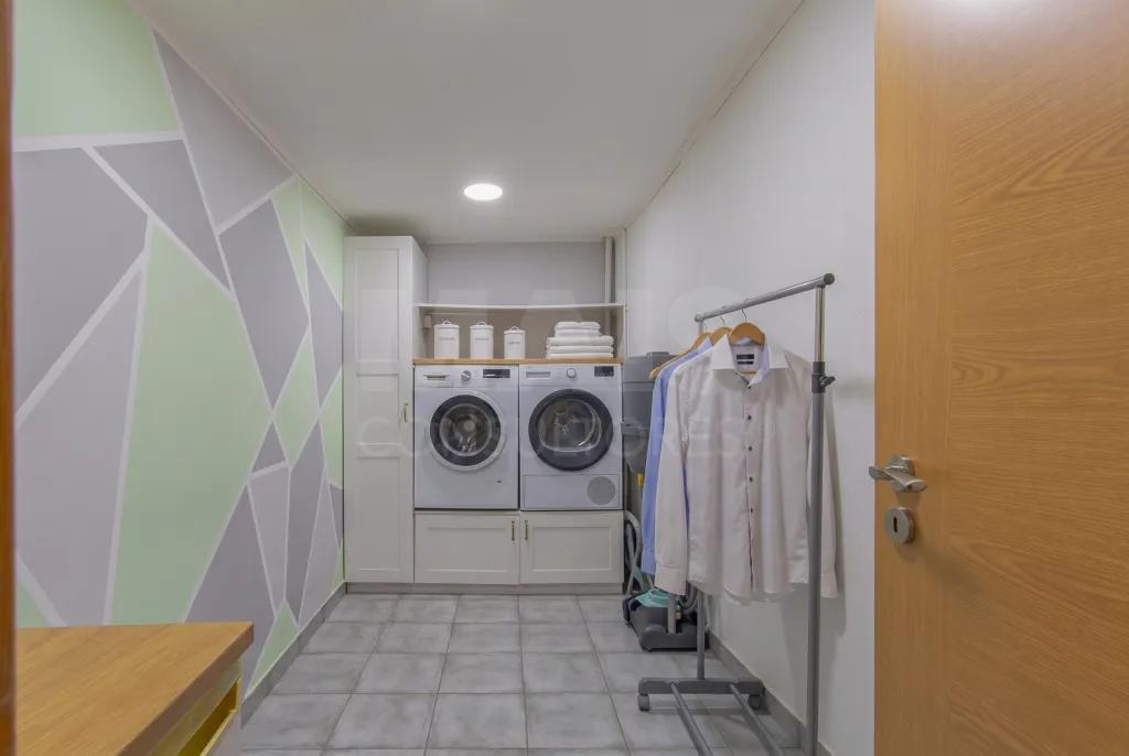 Moradia T3 totalmente remodelada no Condomínio Villas de Samorena em Samora Correia