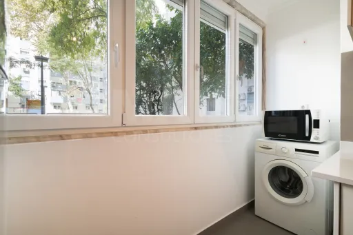 T3 Remodelado em Benfica