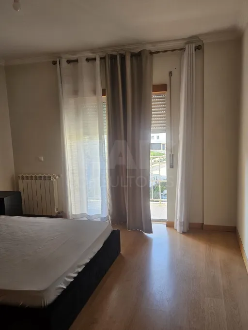 3-Bedroom Apartment in Cadaval with a Pool