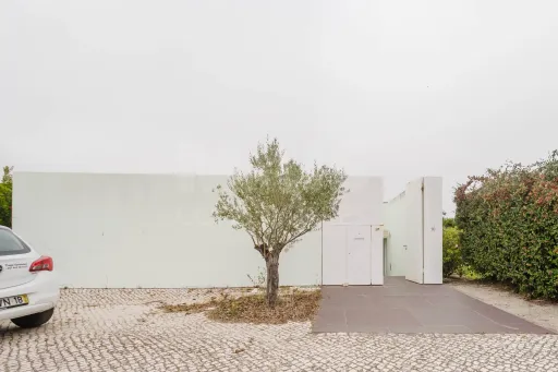 3 bedroom villa in exclusive condominium