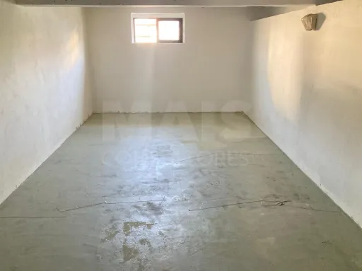 Garagem de 13m² no Entroncamento