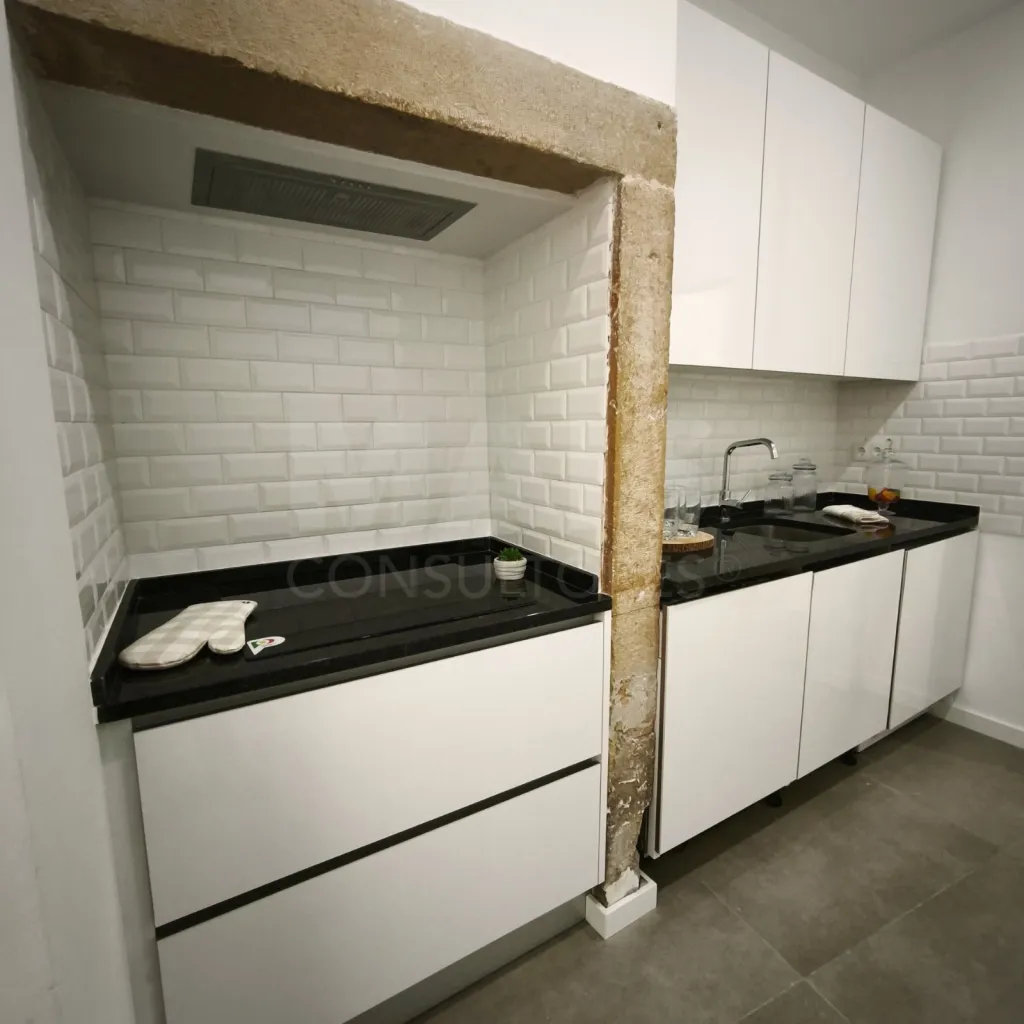 Apartamento Lisboa Benfica Com Arrecadação