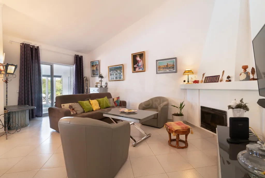 Moradia V3 em Albufeira com piscina