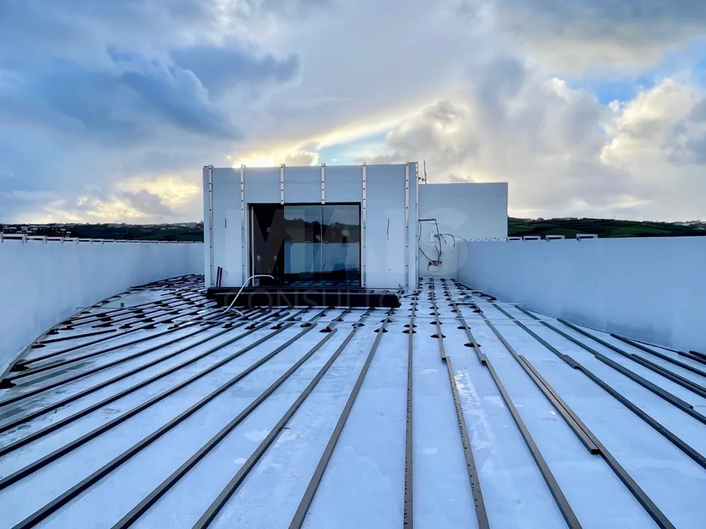 Penthouse Duplex T4 com Piscina Privada no Rooftop | Lourinhã