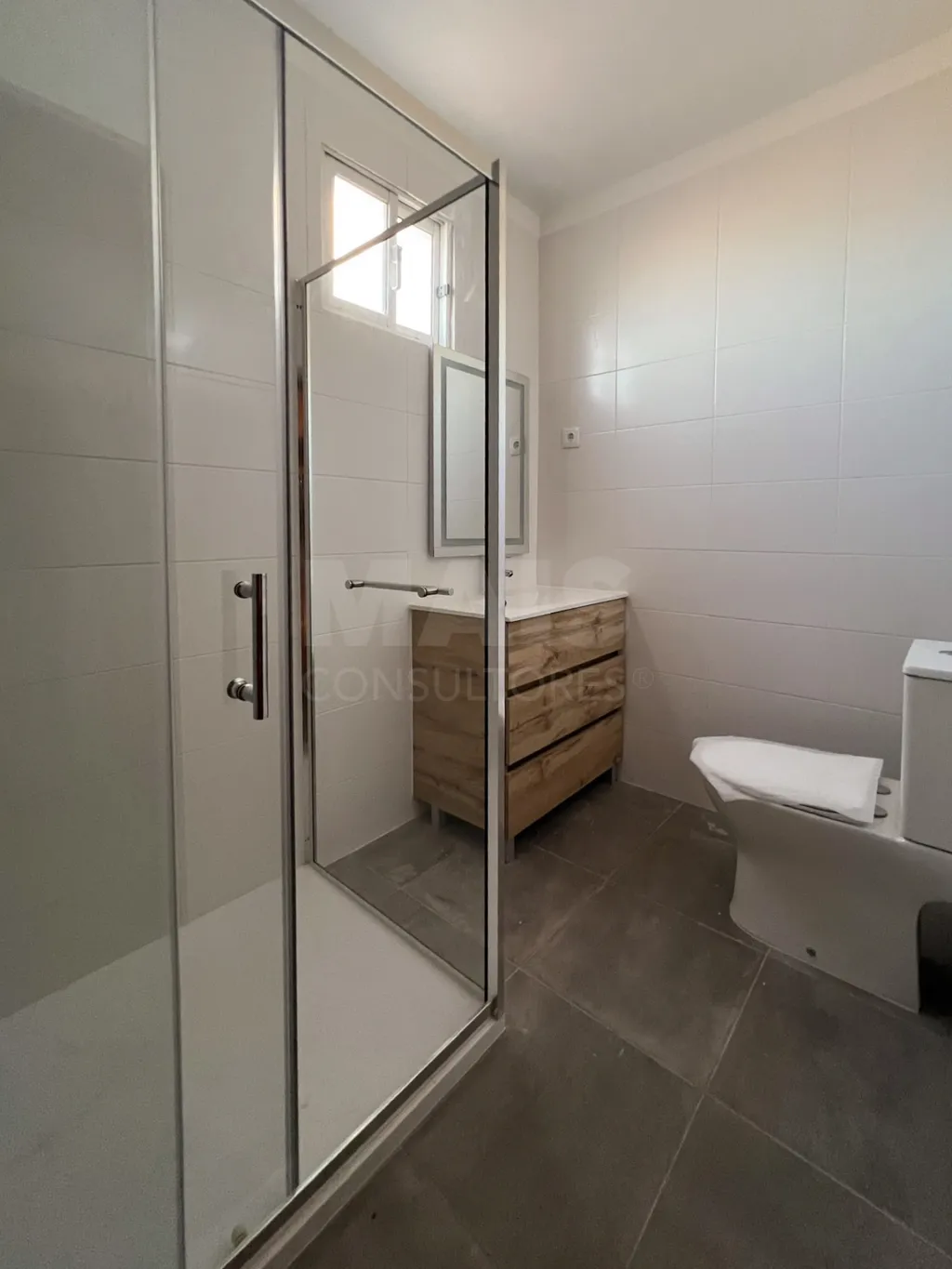 Apartamento T1 Em Santa Iria de Azoia