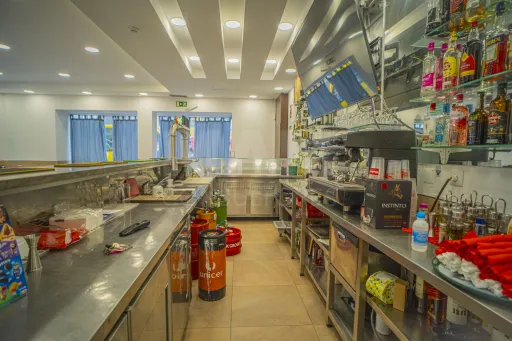 Trespasse de Emblemático Restaurante e Pastelaria no Coração de Vila Franca de Xira