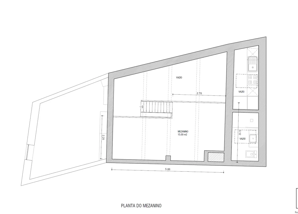 Moradia T1+1 totalmente renovada — moderna, acolhedora e com espaço exterior