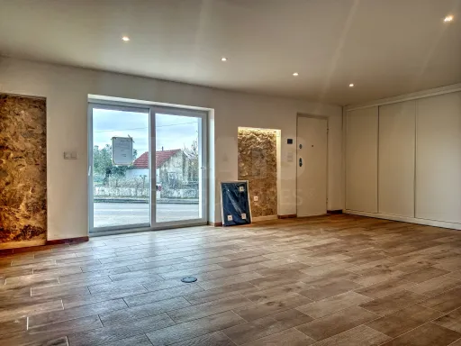 Moradia T2 + Anexo c/ T1, Logradouro e Piscina!