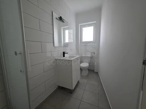 T2+1 remodelado no centro de Queluz |  Equipa Top+