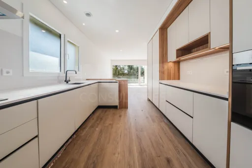 Moradia T3+1 | Piscina | Garagem | Caldas da Rainha