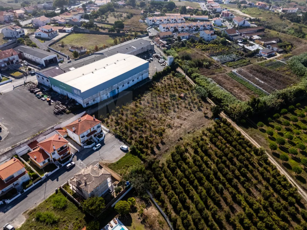 Terreno c/ 4.055m2 c/ viabilidade de construção nas Gaeiras