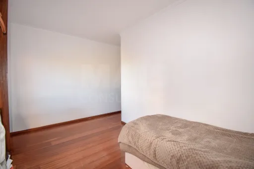 Apartamento T2 situado em São Marcos - Cacém