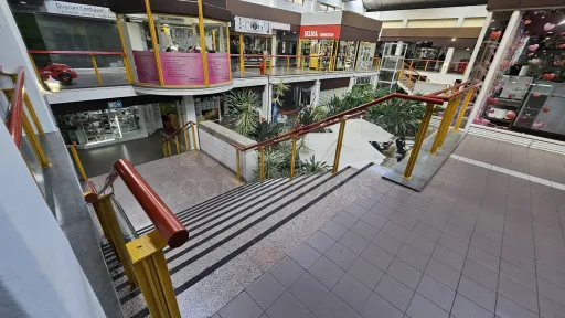 Loja Remodelada Shoping Cacém