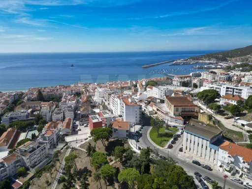 Apartamento T2 SESIMBRA | 300mt praia