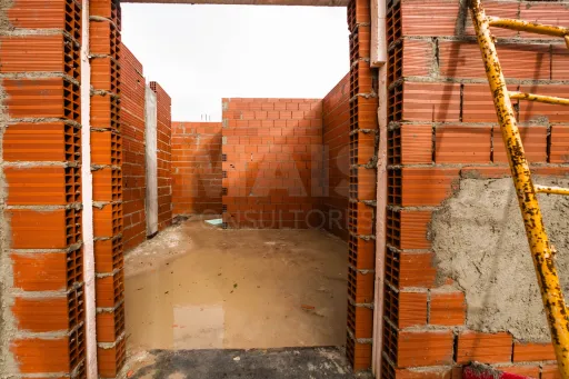 Moradia Térrea em construção na Torre, Caldas da Rainha