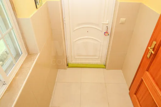 2 bedroom house, in Sapataria, Sobral de Monte Agraço