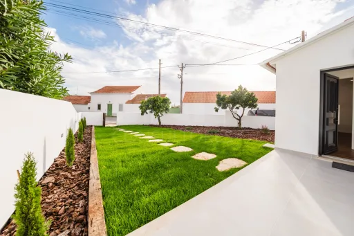 Moradia com Jardim a 3 minutos de São Martinho do Porto