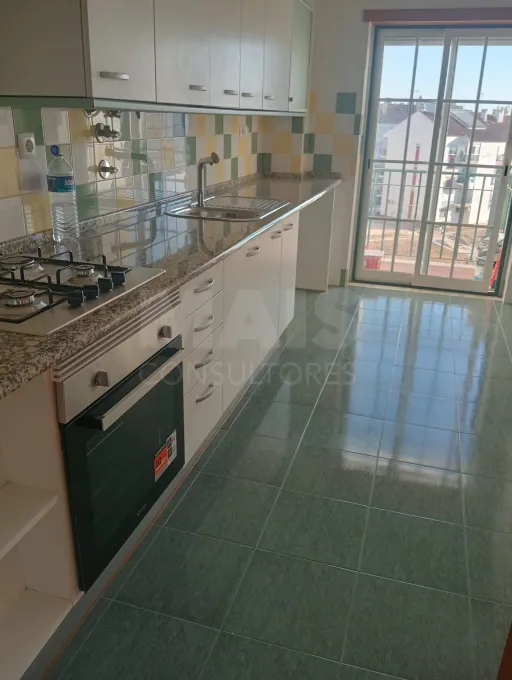 Apartamento T3 Remodelado em Azambuja