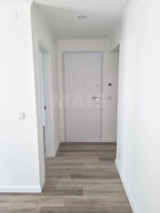 Apartamento T2 Remodelado