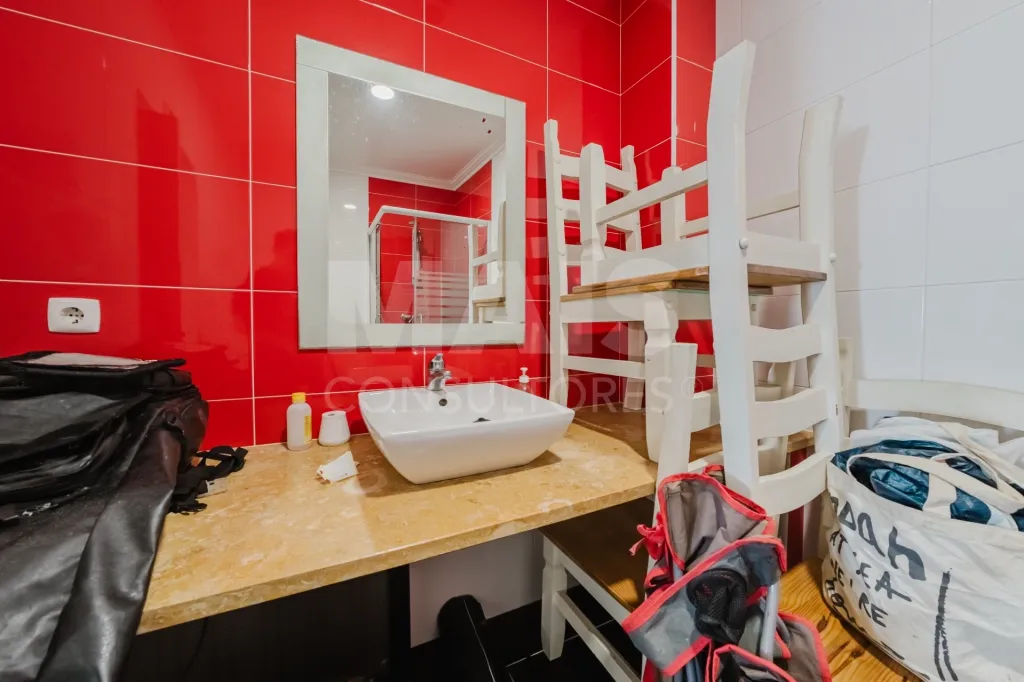 Investment property in downtown Peniche