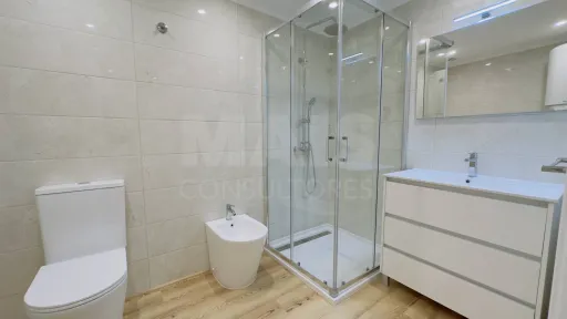 Apartamento T1 Totalmente Remodelado  | Centro da Lourinhã