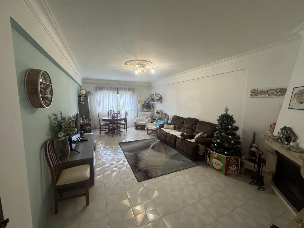 2 bedroom apartment in Belas
