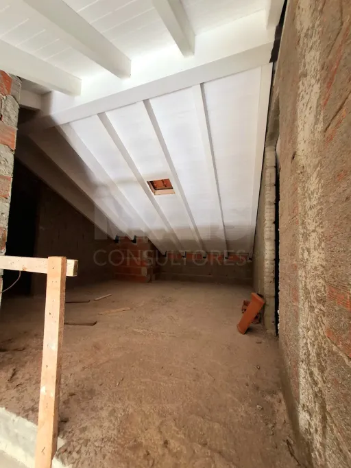 Quinta T4 com 9 mil m2 em Santiago do Cacém, Cercal do Alentejo