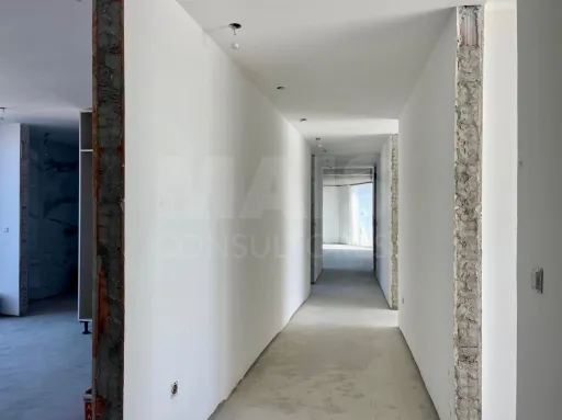 Exclusiva Penthouse Duplex T4 com Piscina Privada | Lourinhã