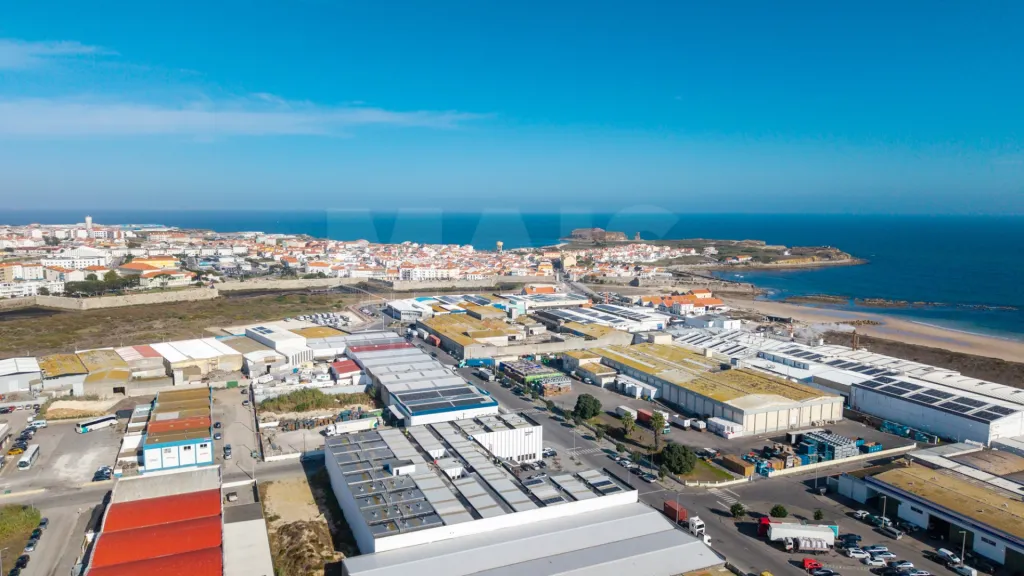 Oportunidade de investimento em Peniche | 8.848 m² | A 150 metros da praia