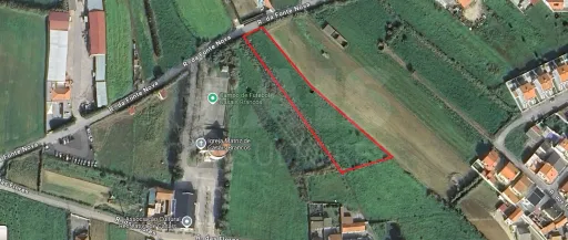 Land - Casais Brancos