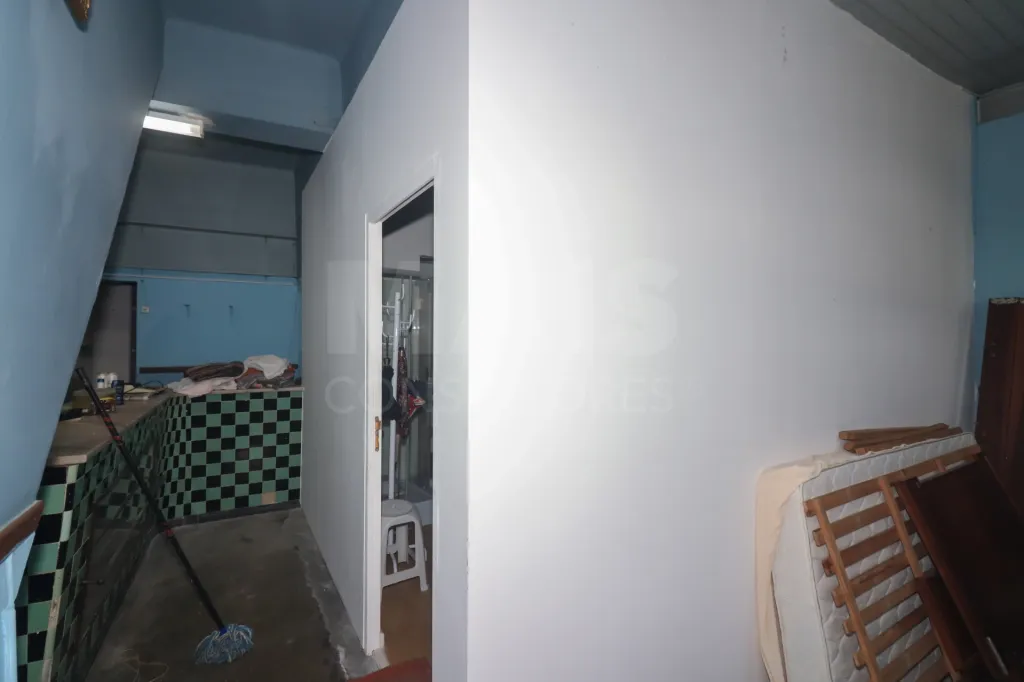 Moradia T3 com Potencial Comercial e Habitacional – Reabilitação em Pocariça / Alenquer