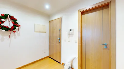 Excellent 3 Bedrooms with Pool, Gym and Balconies in MONTIJO