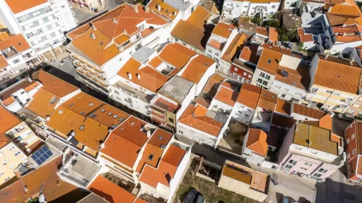 Prédio no Centro de Peniche!
