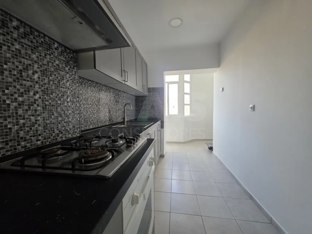 T2+1 remodelado no centro de Queluz |  Equipa Top+