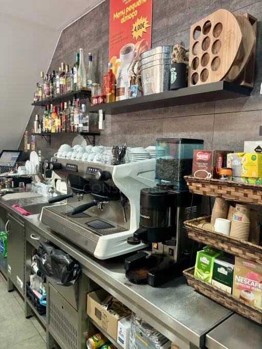 Cafetaria - Restaurante na Alta de Lisboa