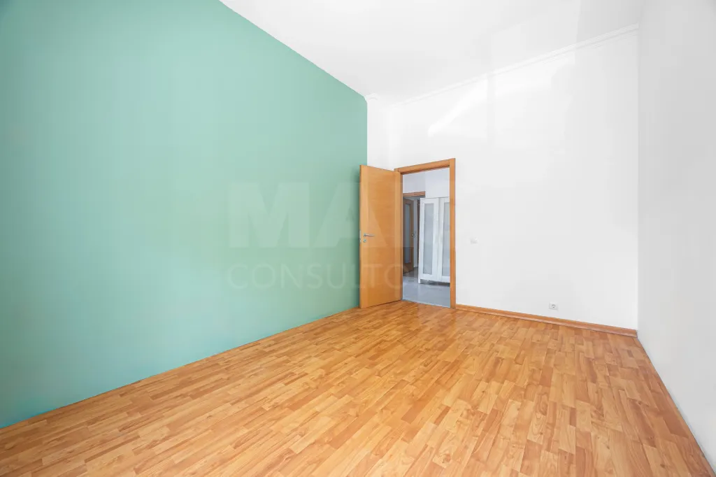Atelier com 99 m² e logradouro | Quinta do Barnabé, Alenquer