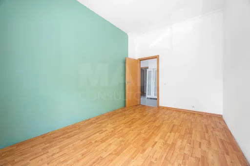 Atelier com 99 m² e logradouro | Quinta do Barnabé, Alenquer