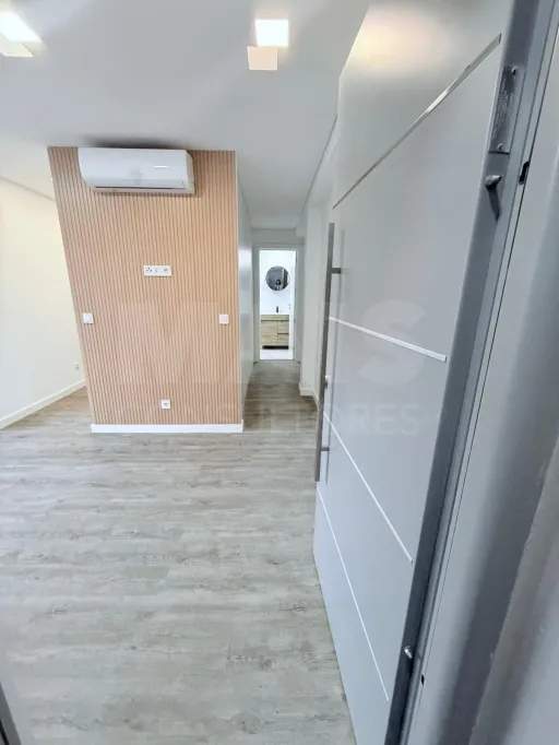 Apartamento T3 Renovado / Pontinha