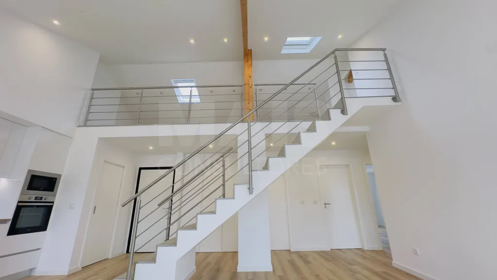 Fully Renovated 4-Bedroom Apartment | Downtown Lourinhã | Space, Elegance, and Comfort
